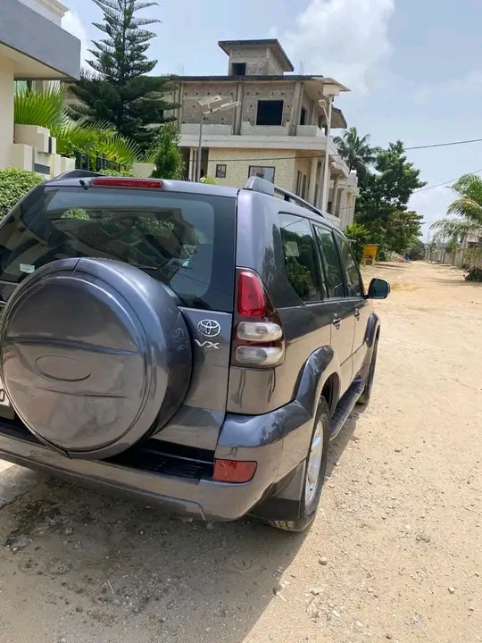 image-de-Toyota Prado.