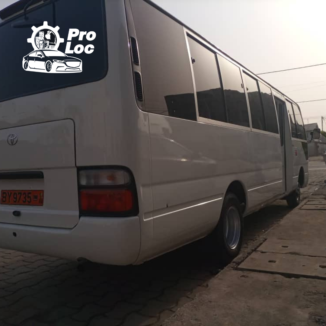 image-de-Bus 30 places.