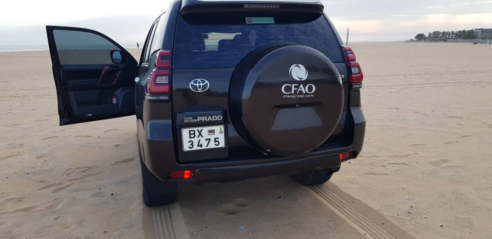 image-de-Toyota Prado.