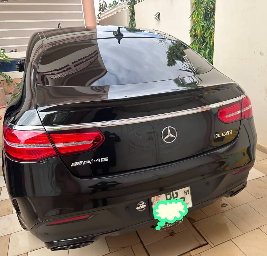 image-de-Mercedes Benz.