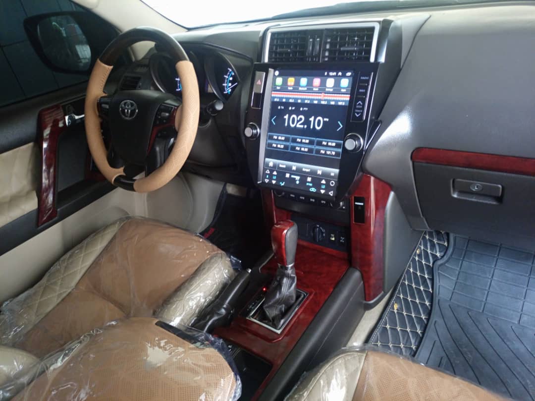 image-de-Toyota Prado.